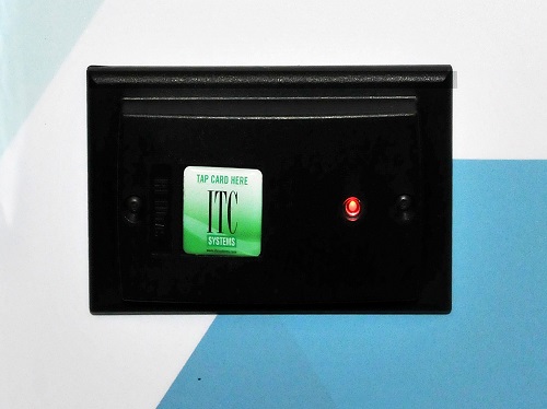 Print Pay Station CapCard tap